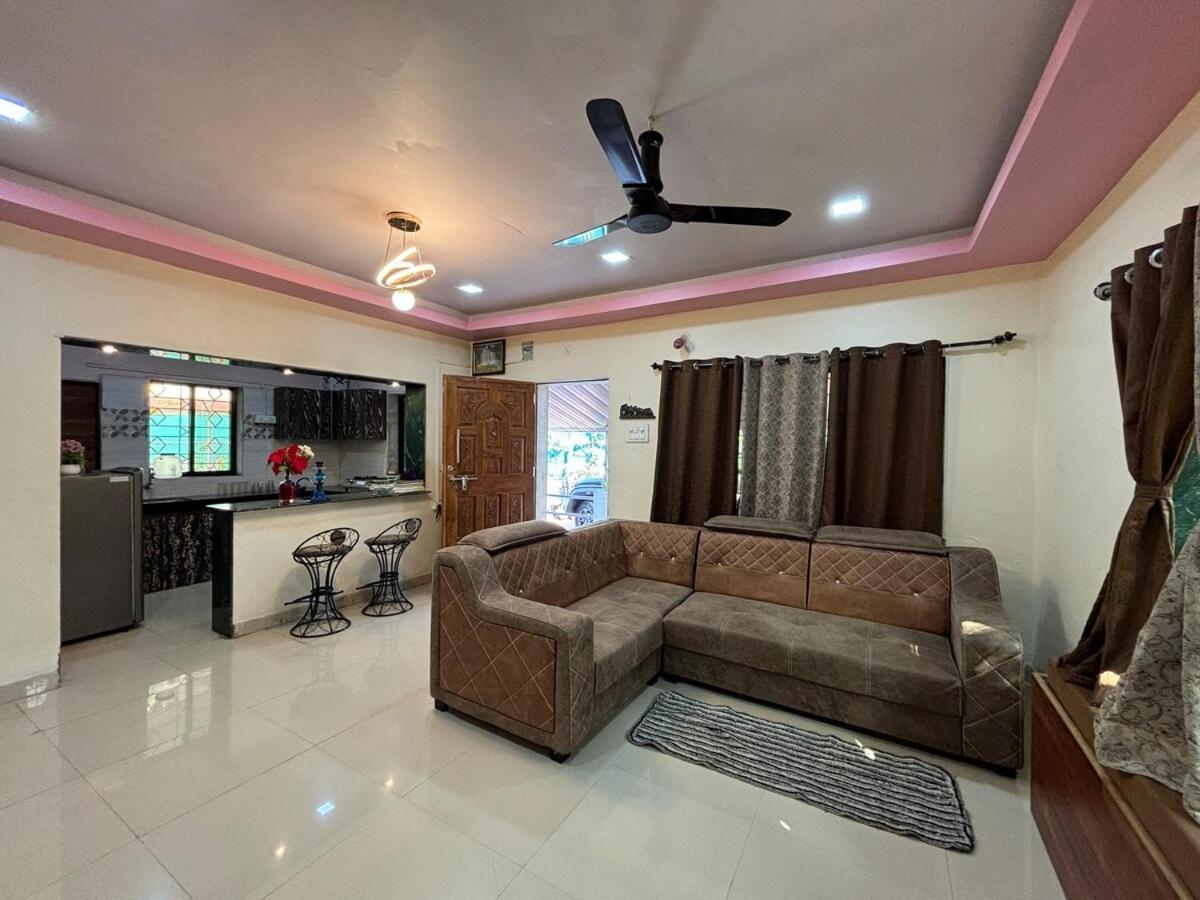 Govind Villa - 3Bhk Penthouse Suite With Pool Splash Lonavala Buitenkant foto