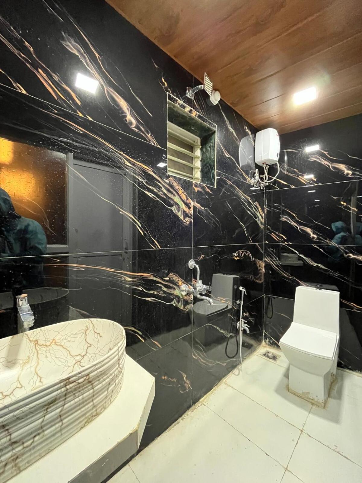 Govind Villa - 3Bhk Penthouse Suite With Pool Splash Lonavala Buitenkant foto